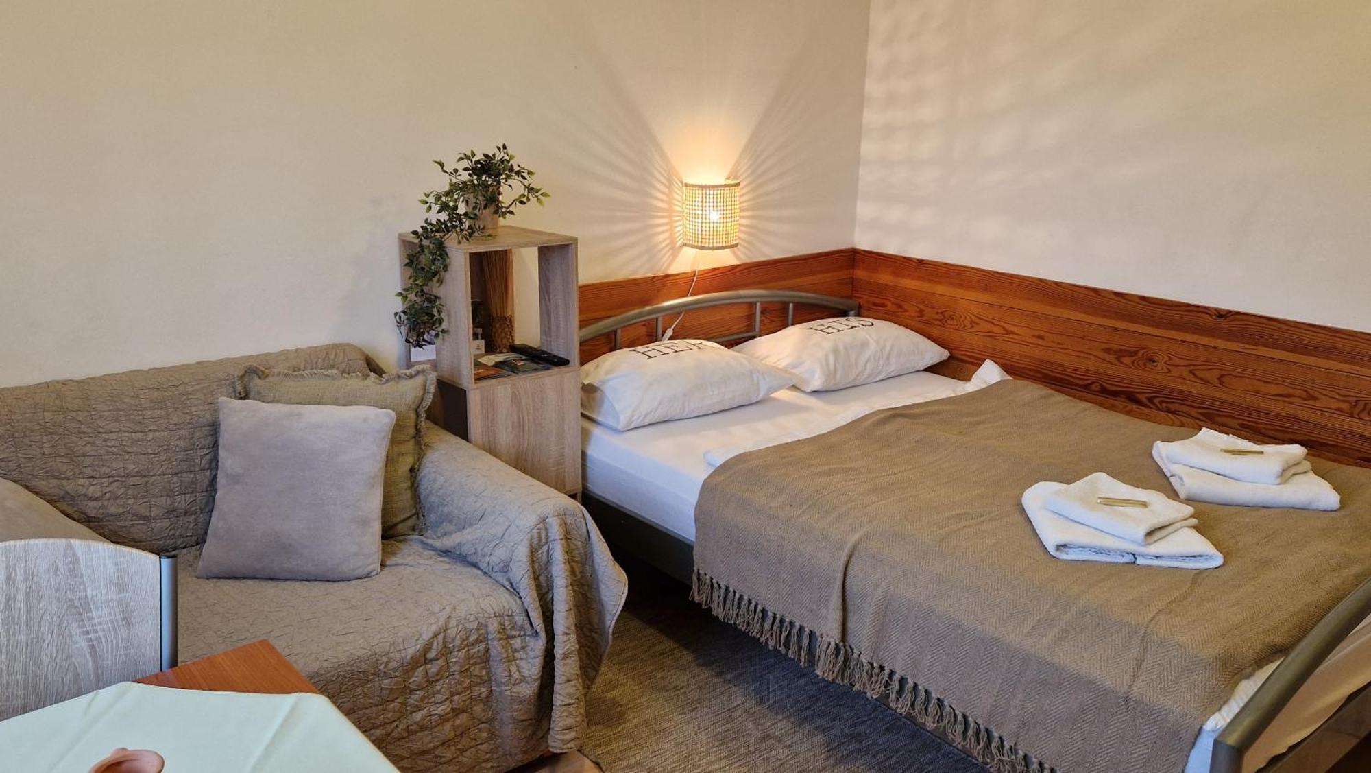 Apartmani Fuckar Krapinske Toplice Esterno foto