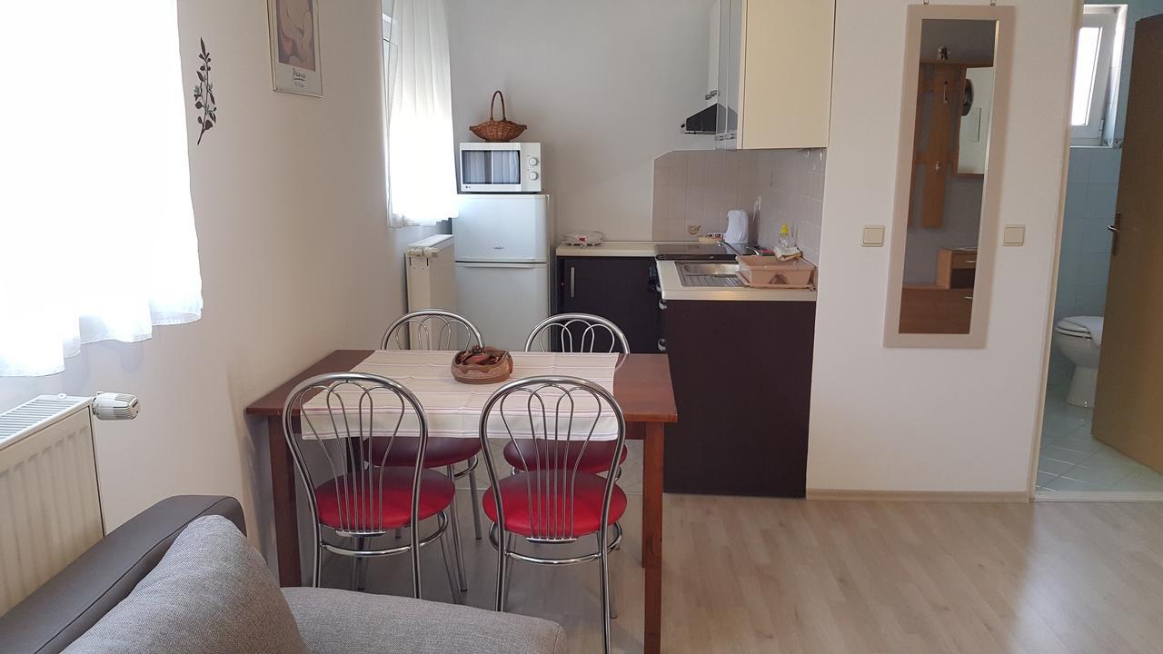 Apartmani Fuckar Krapinske Toplice Esterno foto